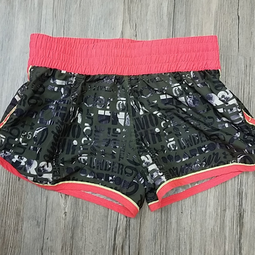 Underarmor Semi-fitted Short.